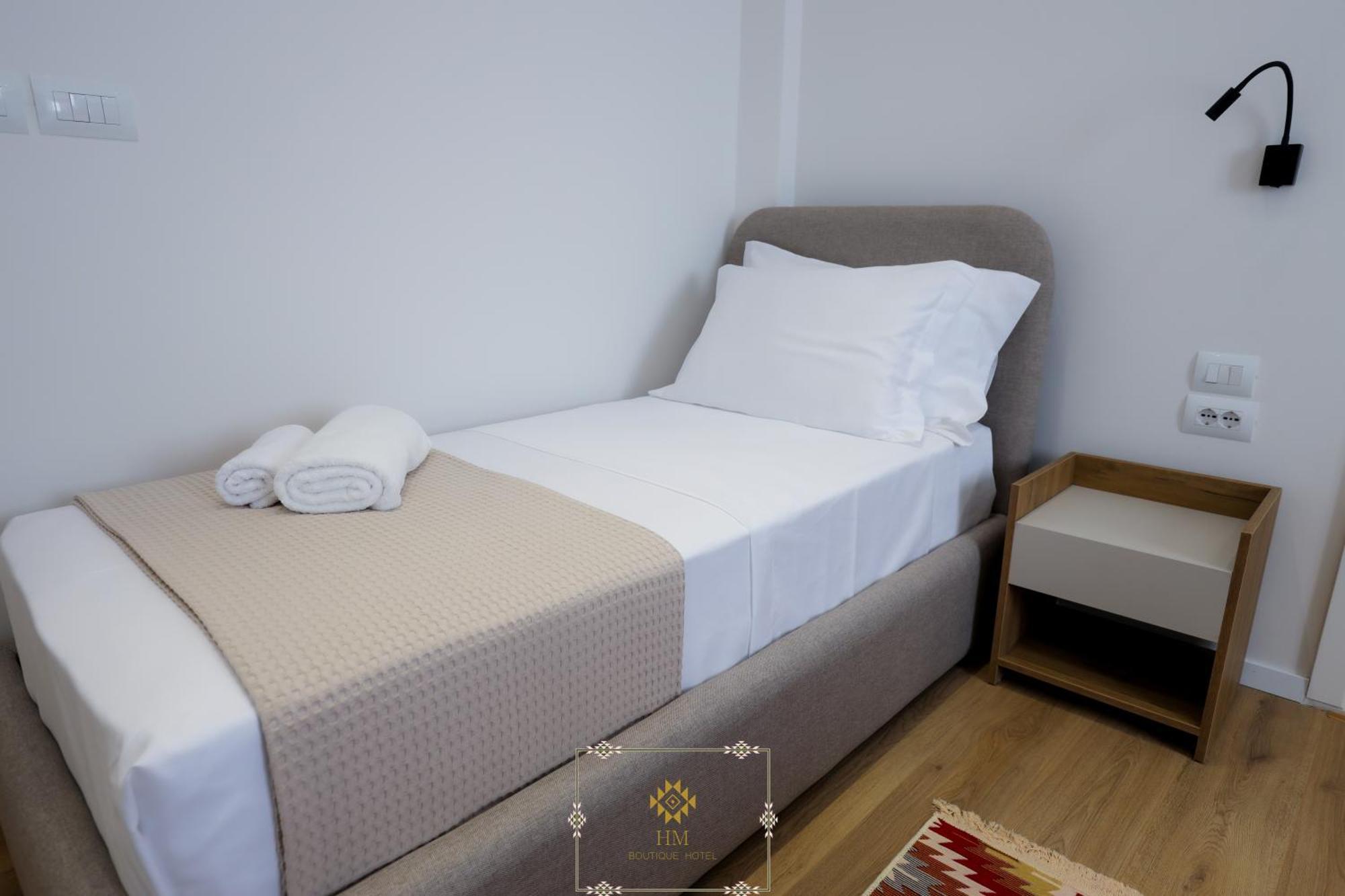 Hm Boutique Hotel Krujë Extérieur photo